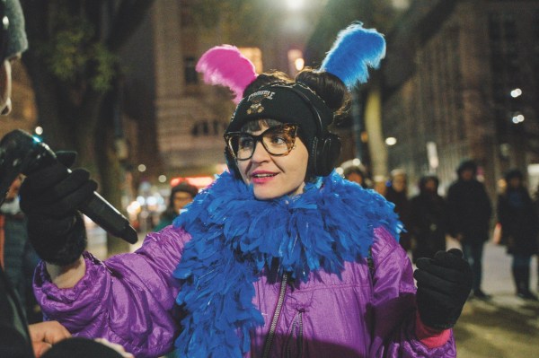 Zu Gast im multigenrealen Musenreigen von Fräulein&nbsp;Hahnkamper