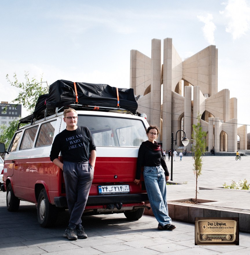 Mit dem VW-Bus Richtung Osten: Im Gespräch mit Olivia Wimmer und Lukas&nbsp;Matzinger